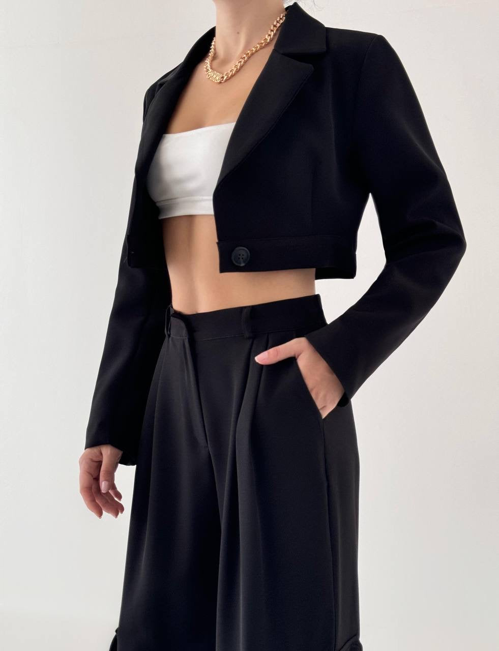 Chic Black Cropped Blazer Wide-Leg Cargo Pants Set – Modern