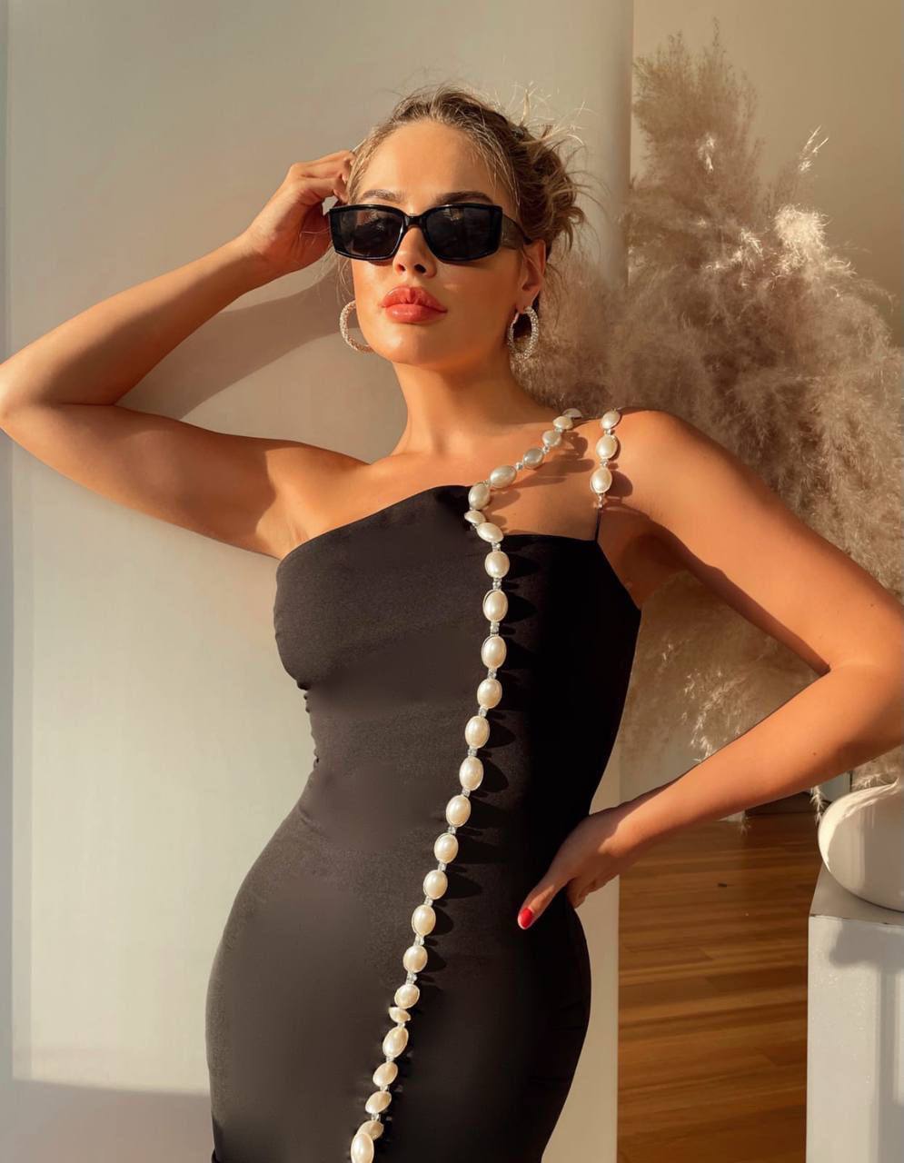 Elegant One-Shoulder Black Mini Dress with Pearl Detail for Evening Ev DIACO Elegant One-Shoulder Black Mini Dress with Pearl Detail for Evening Ev DIACO