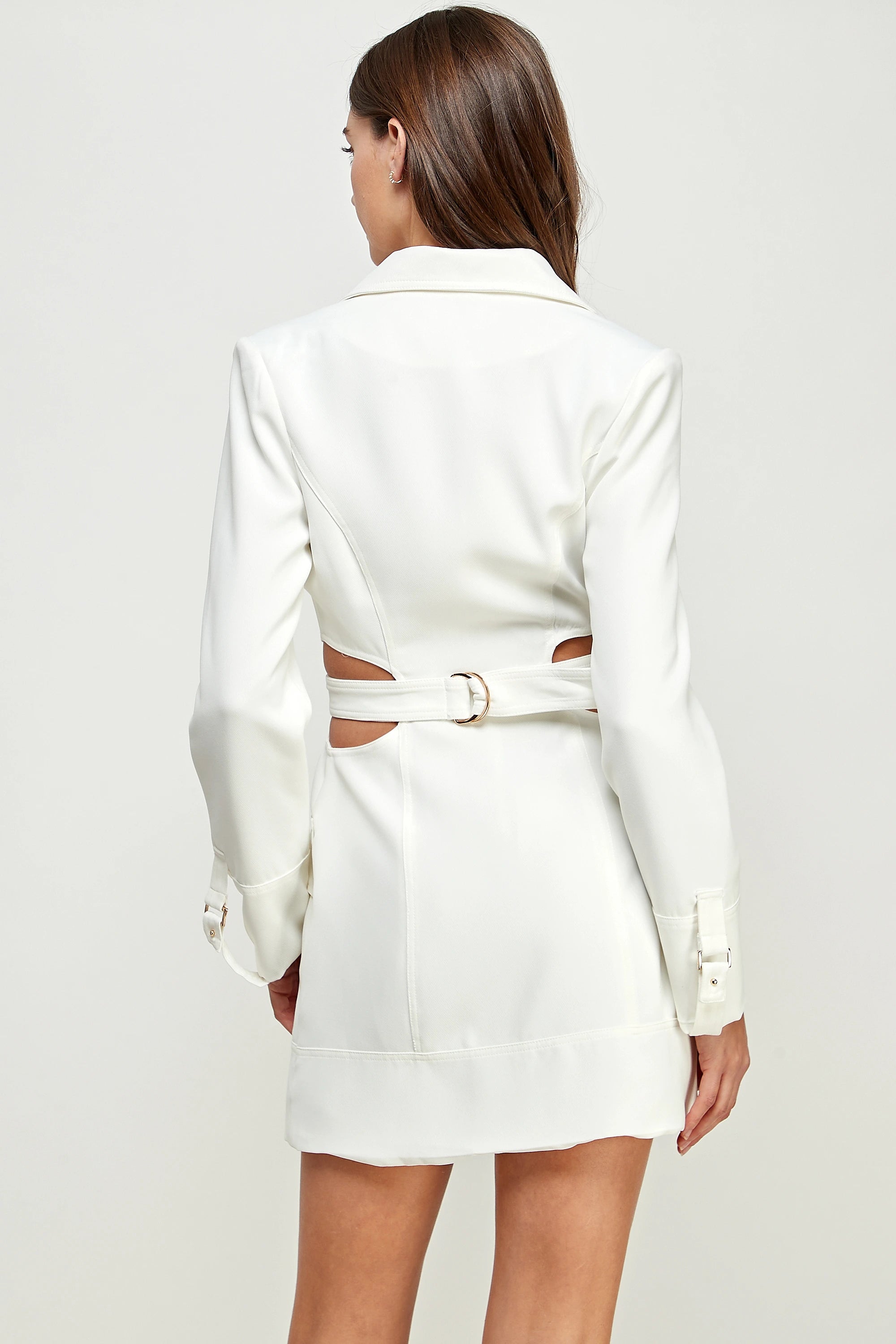 White Long Sleeve Blazer Dress with Side Cut-Outs and Pocket Detail – Elegant and Trendy White / S